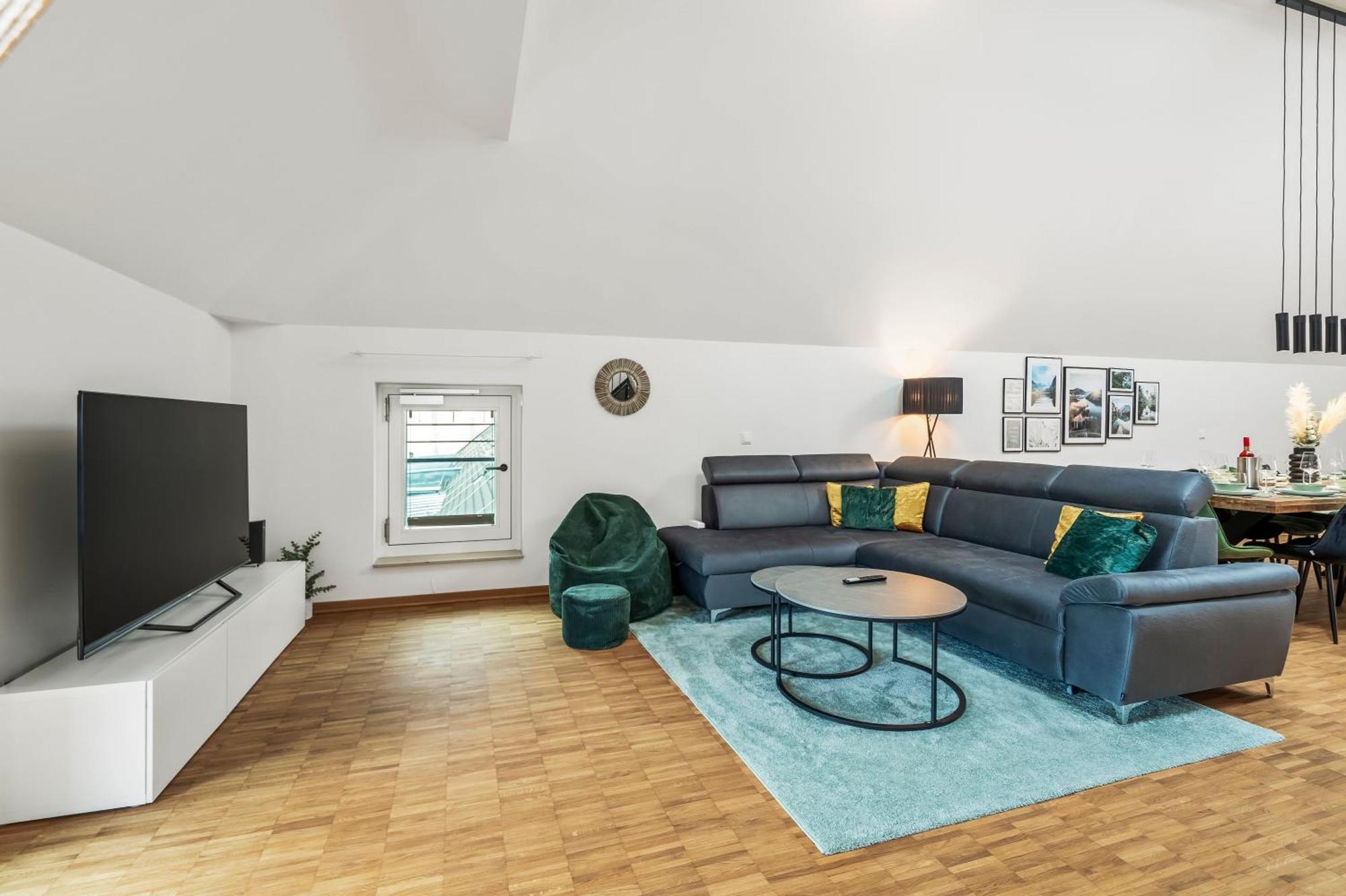 Dnd Design Loft I 170Qm I Parken I Balkon I Workstation I Netflix I Kaffee I Waschmaschine I Trockner I Xbox I Ausblick Apartment Würzburg Exterior foto